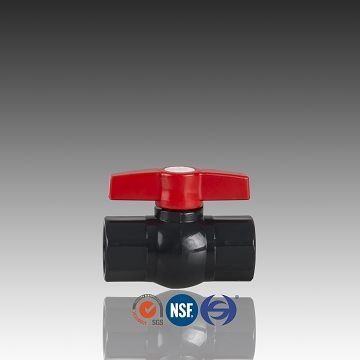 PVC ねじ付きボールバルブ DIN 標準 BSPT ねじ